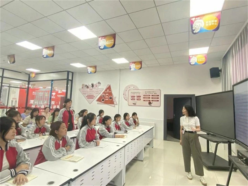 2.jpg 2.jpg