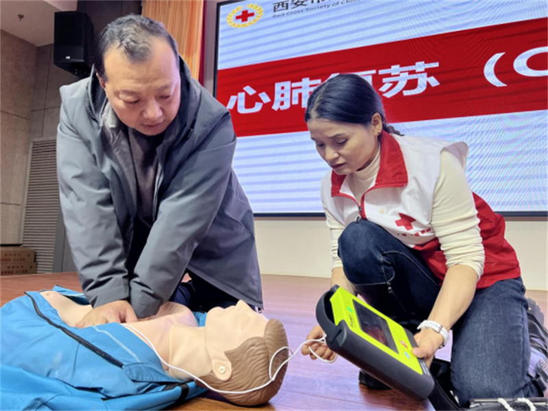 12-11(�����?��(y��ng)�����o(h��)��Ӗ(x��n)�x�ܽ��T�?���ΌW(xu��)Ժ��ȫ���ϡ��������мtʮ�֕�(hu��)�M(j��n)У�?- ����1339.png